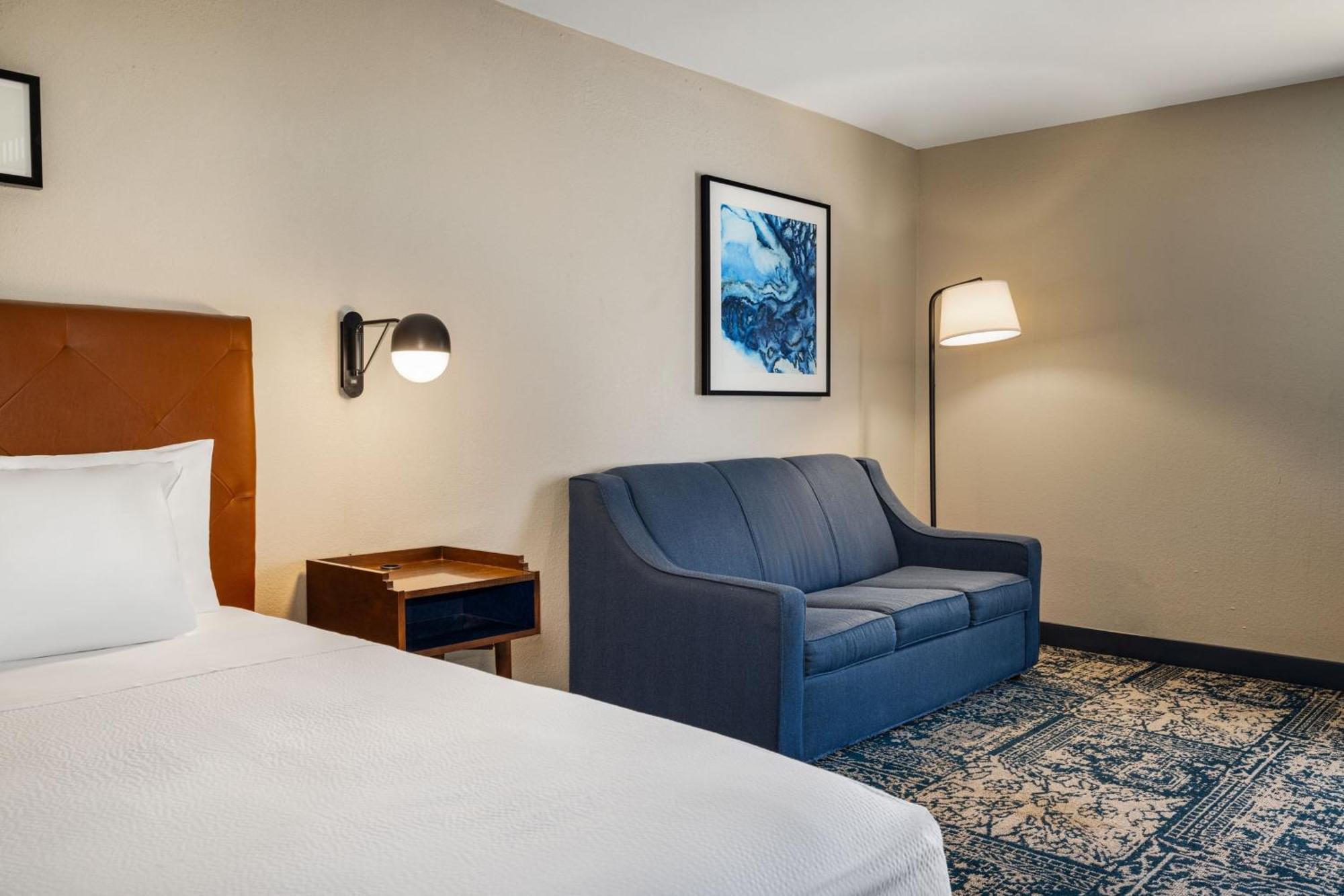 โฟร์ พอยต์ บาย เชอราตัน กรีนส์โบโร แอร์พอร์ต Hotel ภายนอก รูปภาพ